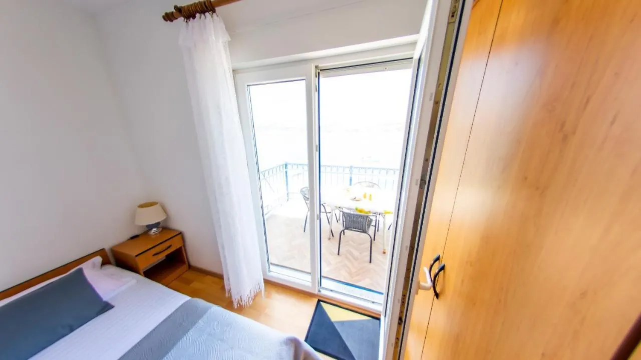 Planikovica Apartments Trogir