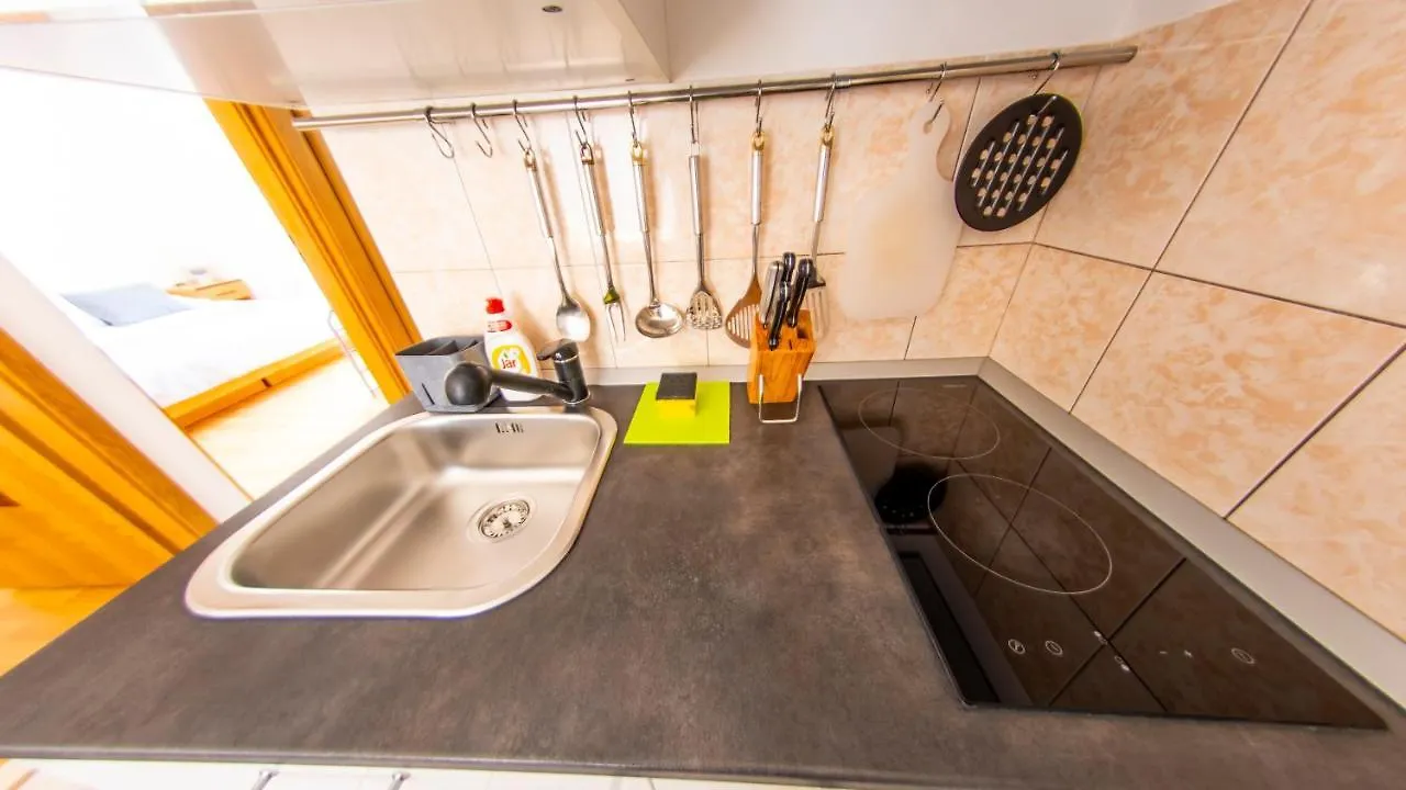 Planikovica Apartments Trogir