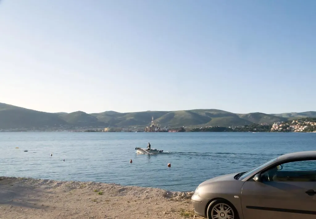 Planikovica Apartments Trogir